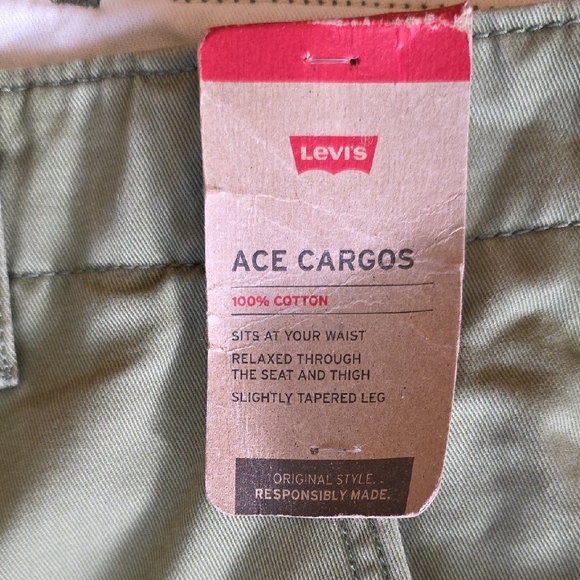 LEVIS Ace Cargo Pant 40x32 Olive Relaxed
Fit Tapered Leg Double Pocket NEW - Picture 3 of 11